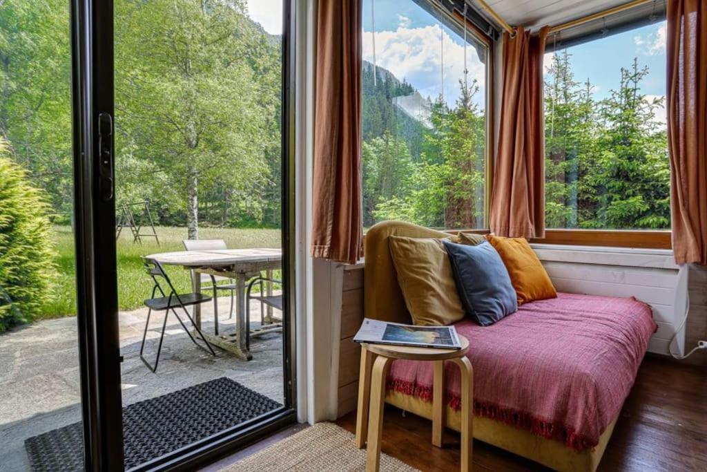 Chalet L'Ilet Ensoleille /Sunny Island Chalet Chamonix Extérieur photo